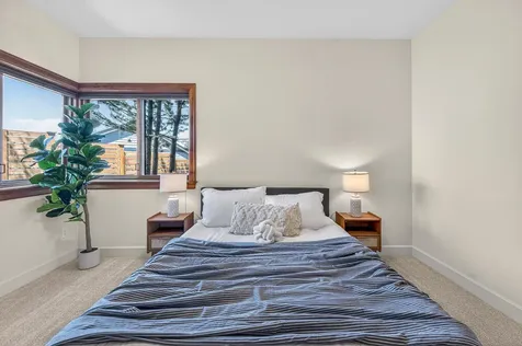 19305 Brookside Way Bend OR 97702