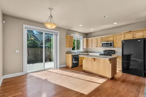 176 S Timber Pine Place Sisters OR 97759