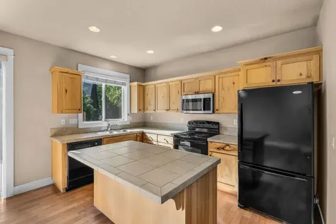 176 S Timber Pine Place Sisters OR 97759