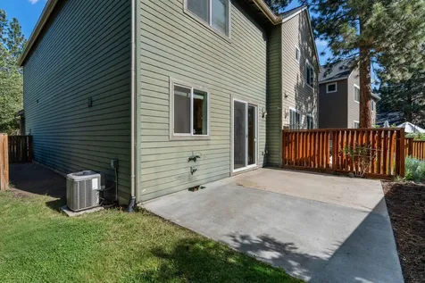 176 S Timber Pine Place Sisters OR 97759