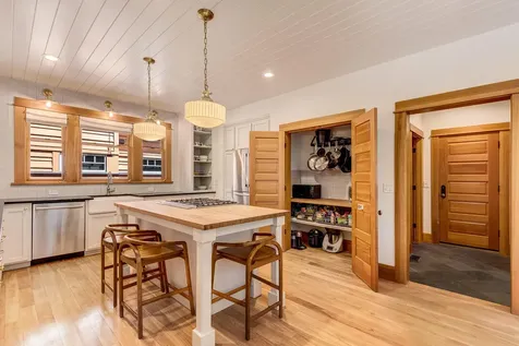 2234 NW High Lakes Loop Bend OR 97703