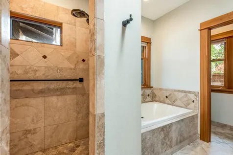2234 NW High Lakes Loop Bend OR 97703