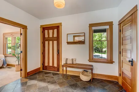 2234 NW High Lakes Loop Bend OR 97703