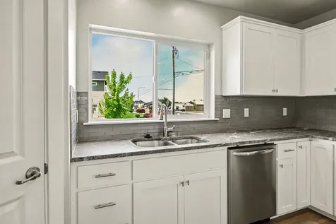 2201 Westwood Drive Medford OR 97501