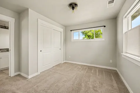 2201 Westwood Drive Medford OR 97501