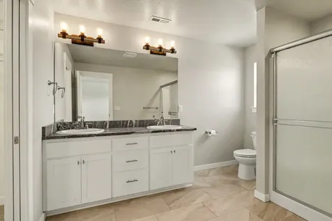 2201 Westwood Drive Medford OR 97501