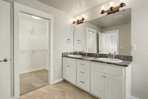 2201 Westwood Drive Medford OR 97501
