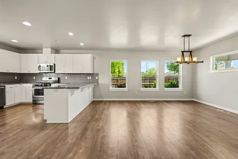 2201 Westwood Drive Medford OR 97501