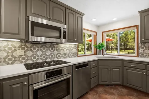 69986 W Meadow Parkway Sisters OR 97759