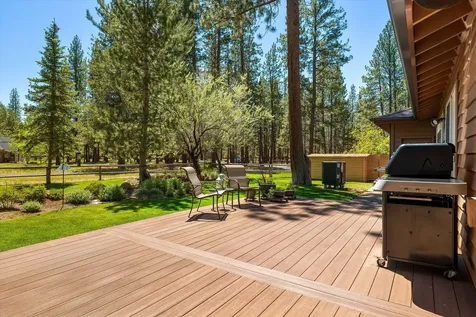 69986 W Meadow Parkway Sisters OR 97759