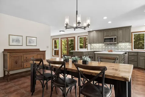 69986 W Meadow Parkway Sisters OR 97759