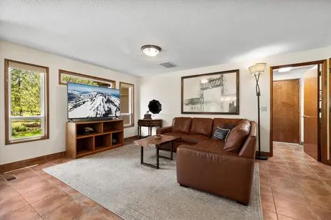 69986 W Meadow Parkway Sisters OR 97759