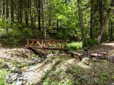 3268 Humbug Creek Road Applegate OR 97530