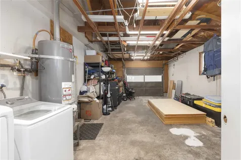 374 Cambridge Street Ashland OR 97520