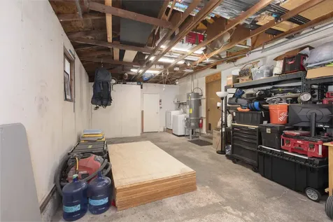 374 Cambridge Street Ashland OR 97520
