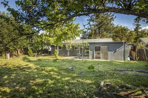 374 Cambridge Street Ashland OR 97520