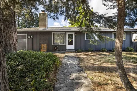 374 Cambridge Street Ashland OR 97520