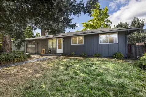 374 Cambridge Street Ashland OR 97520