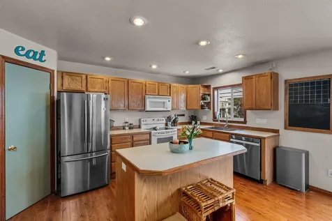 683 NW 5th Street Prineville OR 97754