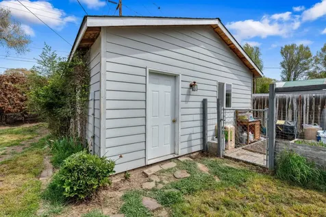 683 NW 5th Street Prineville OR 97754
