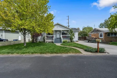 683 NW 5th Street Prineville OR 97754