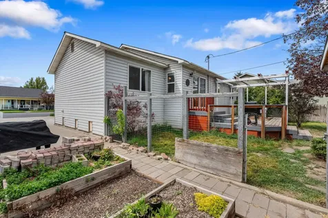 683 NW 5th Street Prineville OR 97754