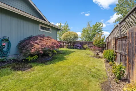 102 SW Pintail Court Grants Pass OR 97527