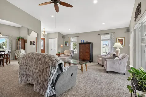 102 SW Pintail Court Grants Pass OR 97527
