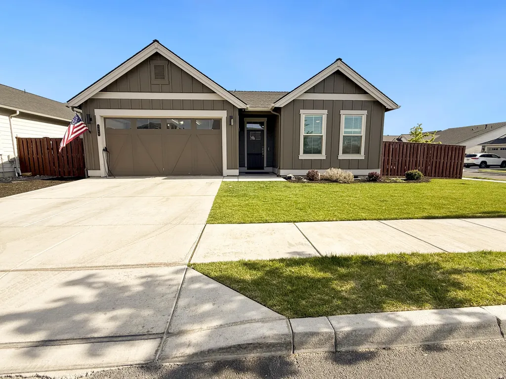 1056 NE Henry Drive Prineville OR 97754