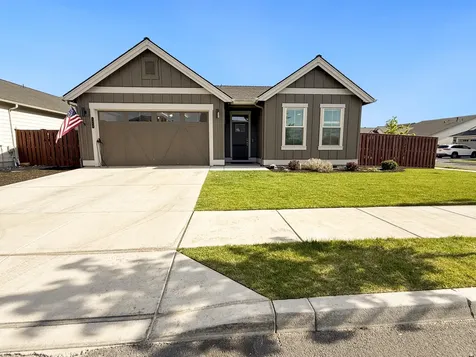 1056 NE Henry Drive Prineville OR 97754