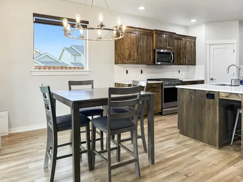 1056 NE Henry Drive Prineville OR 97754
