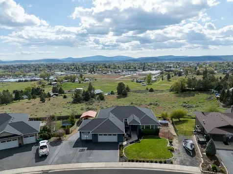 2212 Kimberly Drive Klamath Falls OR 97603