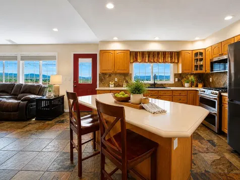 2212 Kimberly Drive Klamath Falls OR 97603