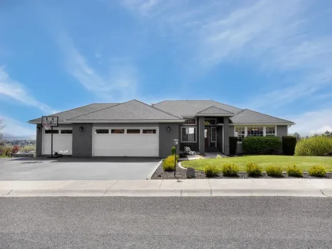2212 Kimberly Drive Klamath Falls OR 97603