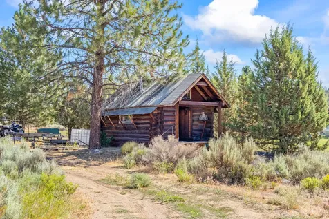 69343 Hinkle Butte Drive Sisters OR 97759