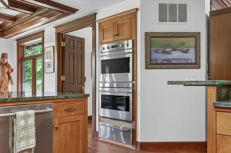 237 Granite Street Ashland OR 97520