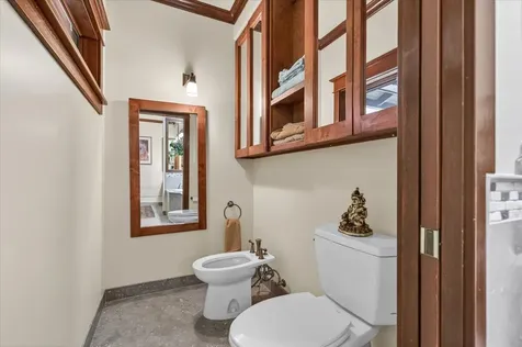 237 Granite Street Ashland OR 97520