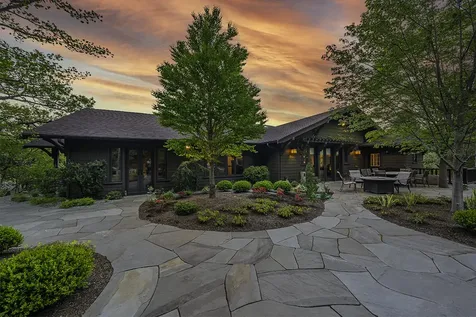 237 Granite Street Ashland OR 97520