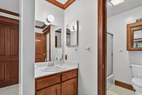 237 Granite Street Ashland OR 97520