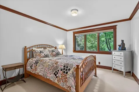 237 Granite Street Ashland OR 97520