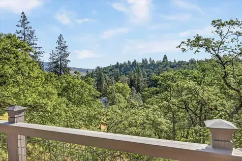 237 Granite Street Ashland OR 97520