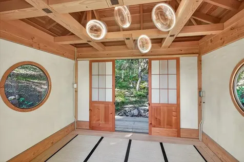 237 Granite Street Ashland OR 97520