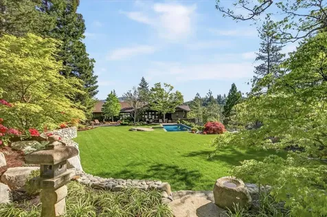 237 Granite Street Ashland OR 97520