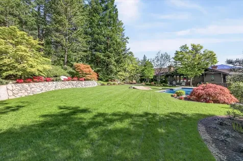 237 Granite Street Ashland OR 97520