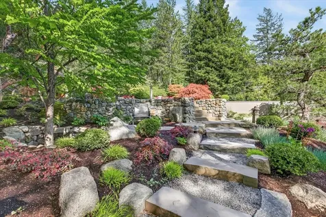 237 Granite Street Ashland OR 97520