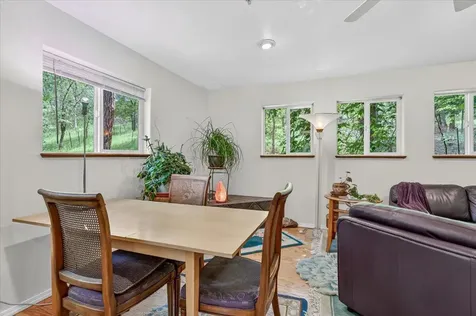 237 Granite Street Ashland OR 97520
