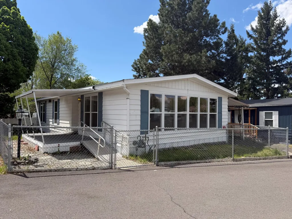 1505 Madison Street Klamath Falls OR 97603