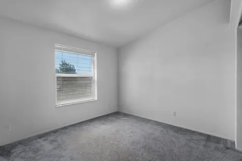 397 SE 6th Street Madras OR 97741