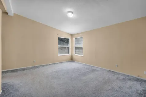 397 SE 6th Street Madras OR 97741