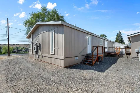 397 SE 6th Street Madras OR 97741